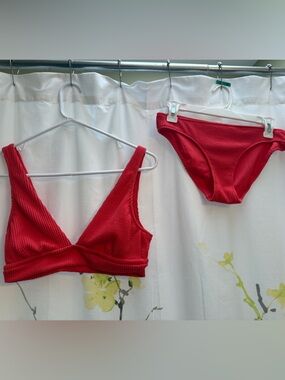 Coral/Red Textured Ribbed Bikini Set